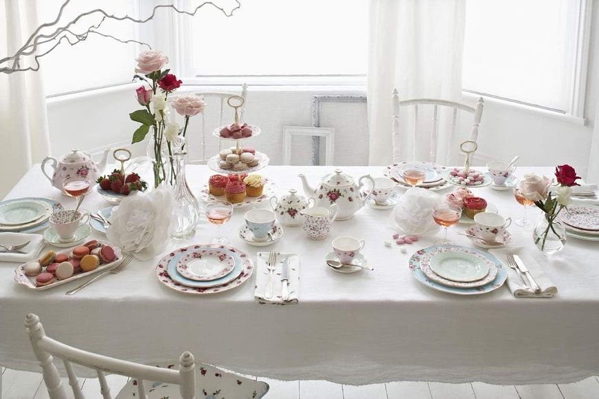 Сервірувальне блюдо Royal Albert Rose Confetti 29,2 см 652383739642 фото