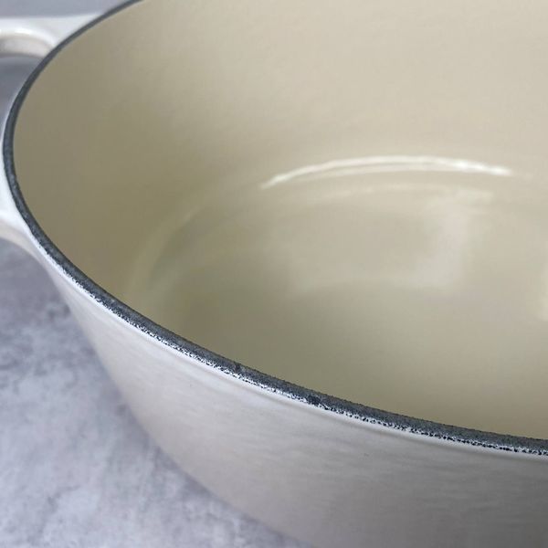 Кастрюля Le Creuset Signature 4,7 л овальная Meringue 21178297164430 фото