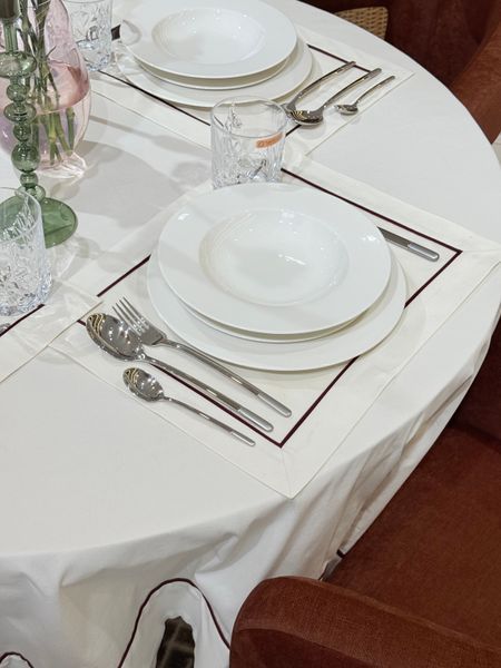 Набор из 2 сервировочных салфеток Le Gourmet 43x34 см молочные с каймой 3840525_le фото