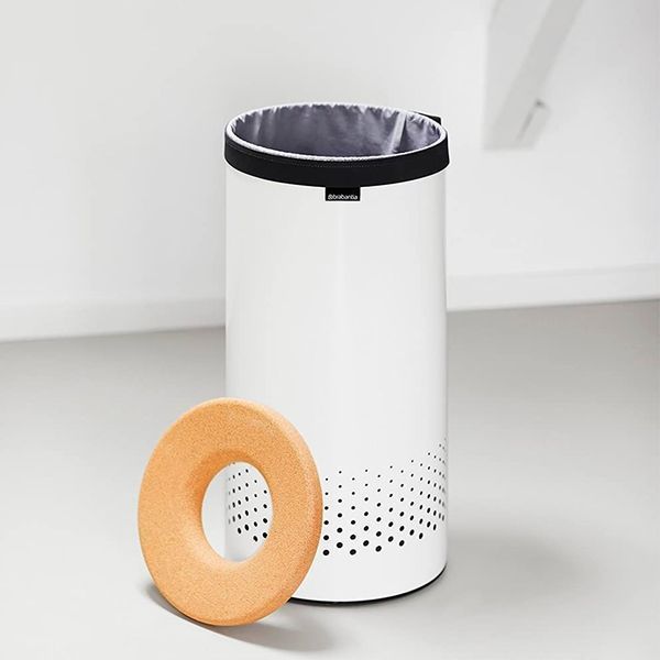 Корзина для белья Brabantia Laundry Bin White with Orange 35 л 104367 фото