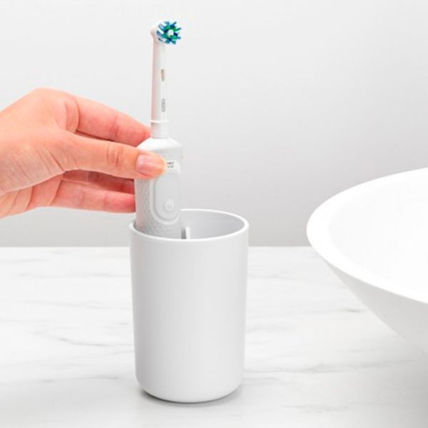 Стакан для зубных щеток Brabantia ReNew 7,6х7,6х11 см белый 280306 фото
