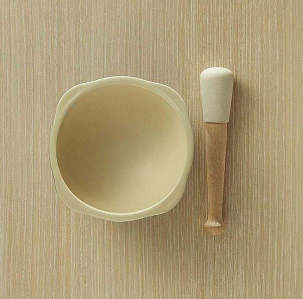 Ступка с пестиком Emile Henry Kitchen Tools 14 см 340255 фото