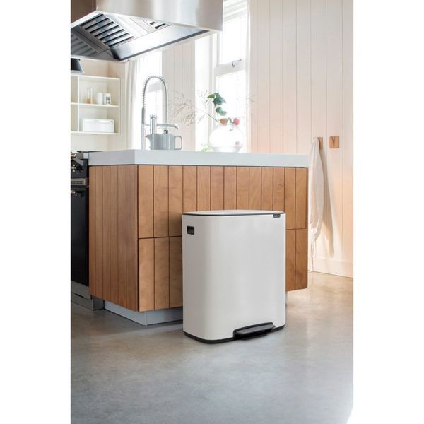 Бак для сміття Brabantia Bo Pedal Bin 60 л білий 211300 фото
